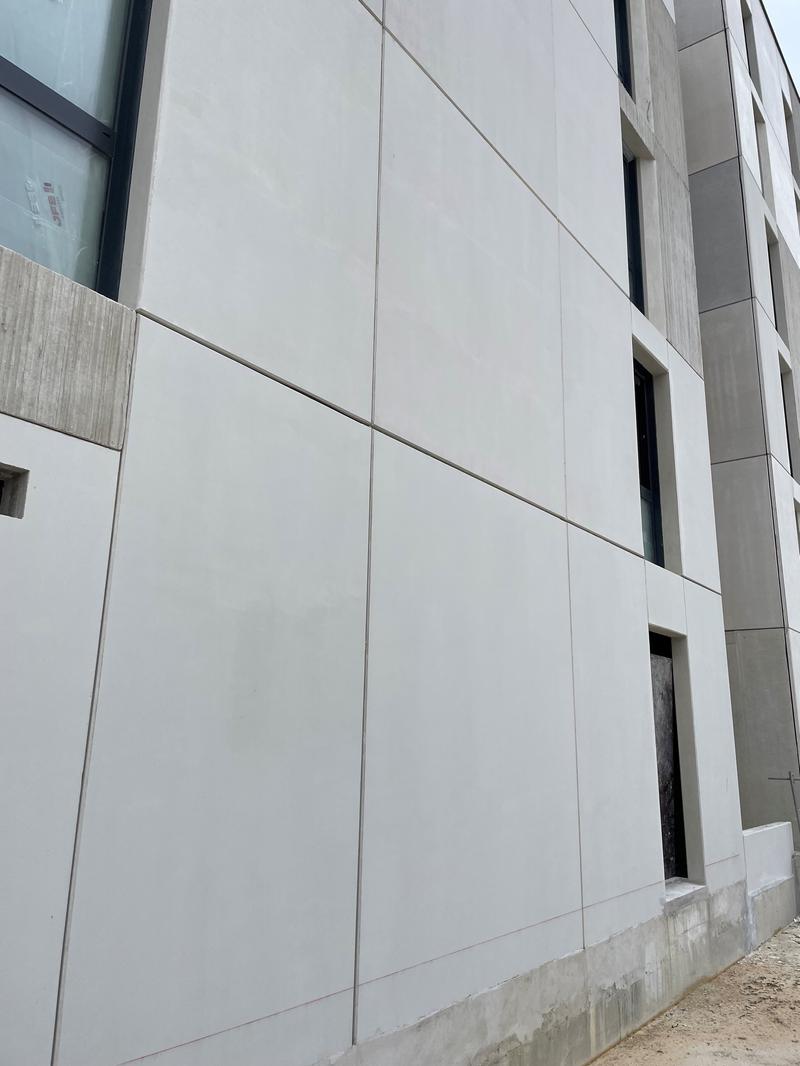 Grand Paris Aménagement – chantier réalisé exclusivement en prémurs et prémurs matricés par l’entreprise AGZ à Tremblay en France (93) - crédit : A2C préfa