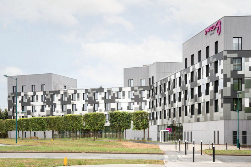 HOTEL MOXY